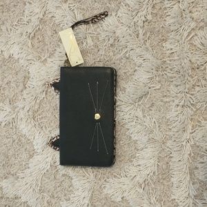 NWT Collection18 Cat Wristlet/Wallet